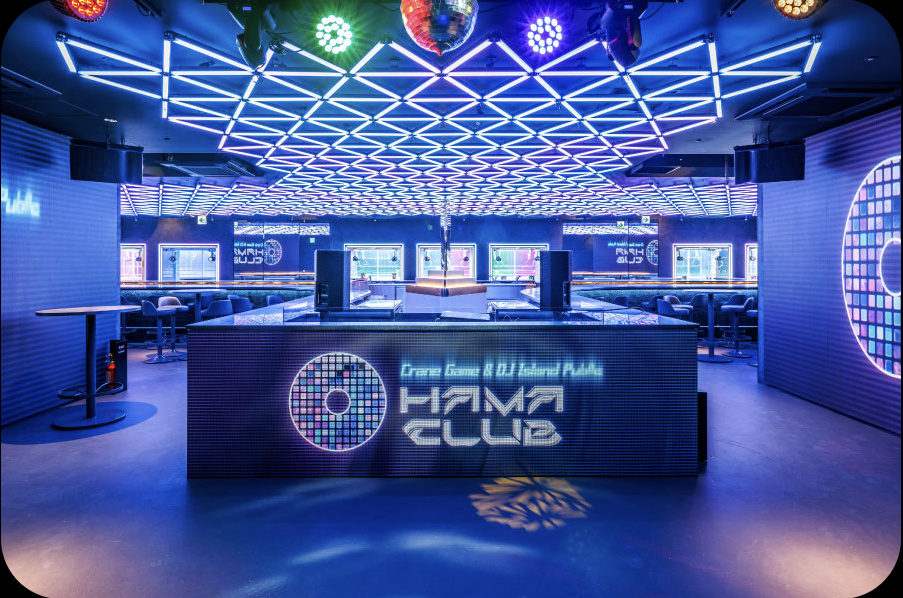 HAMACLUB メインフロアとDJブース
